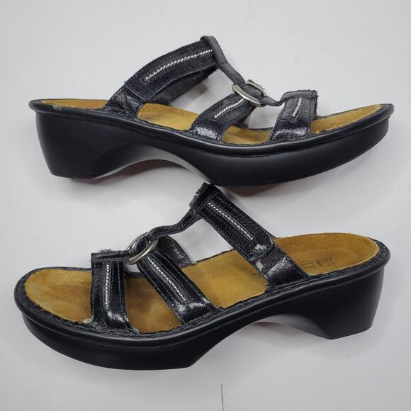 NAOT Brasilia Black Gloss Leather Silver Studs Sandals 37 (US 6.5) Adjust Strap - Picture 3 of 9